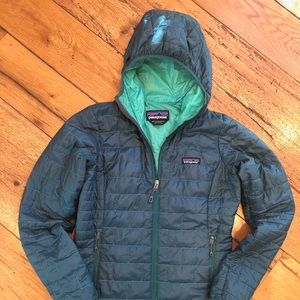 Patagonia nano puff hoody size XS